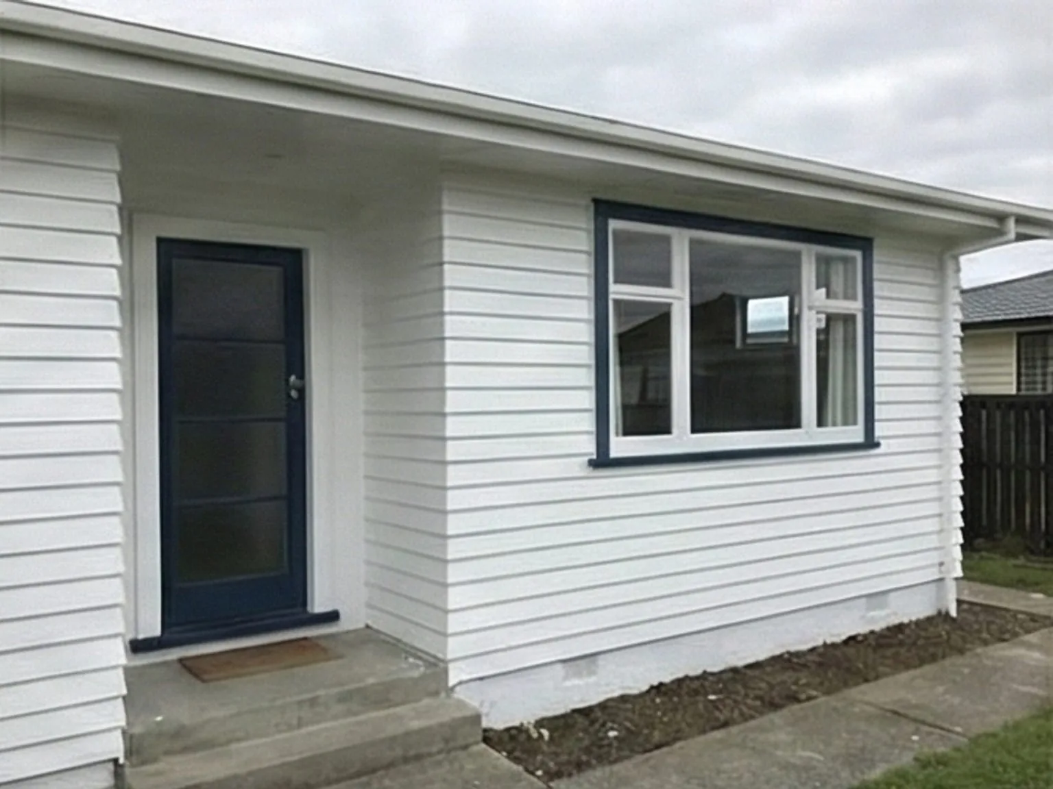 Papamoa exterior painting for coastal homes